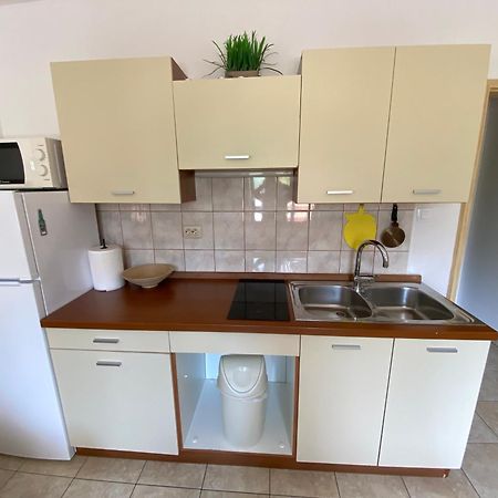 Apartments Anna III Baška Extérieur photo